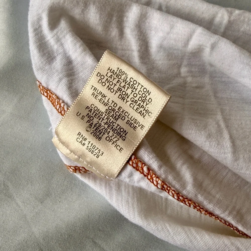 Vintage Trunk Ltd. Henley Top in White The Rolling Stones Sz 1 (small) - Picture 3 of 5